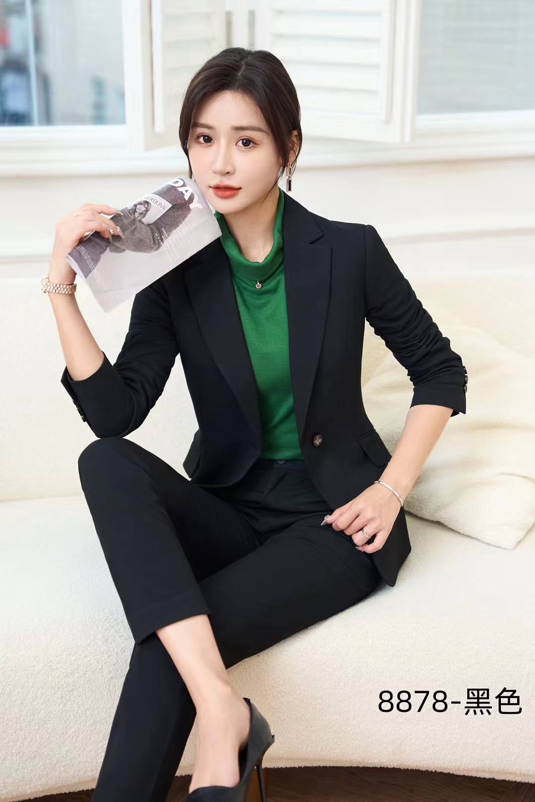 春秋经典职业女装，修身西装通勤必备
